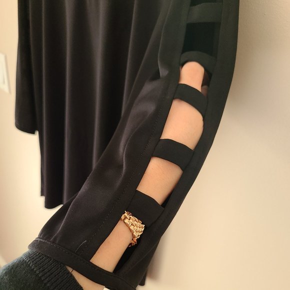 REVOLUTION (NEW) Black Asymmetrical Tunic w/Cutout Sleeves - Picture 4 of 8